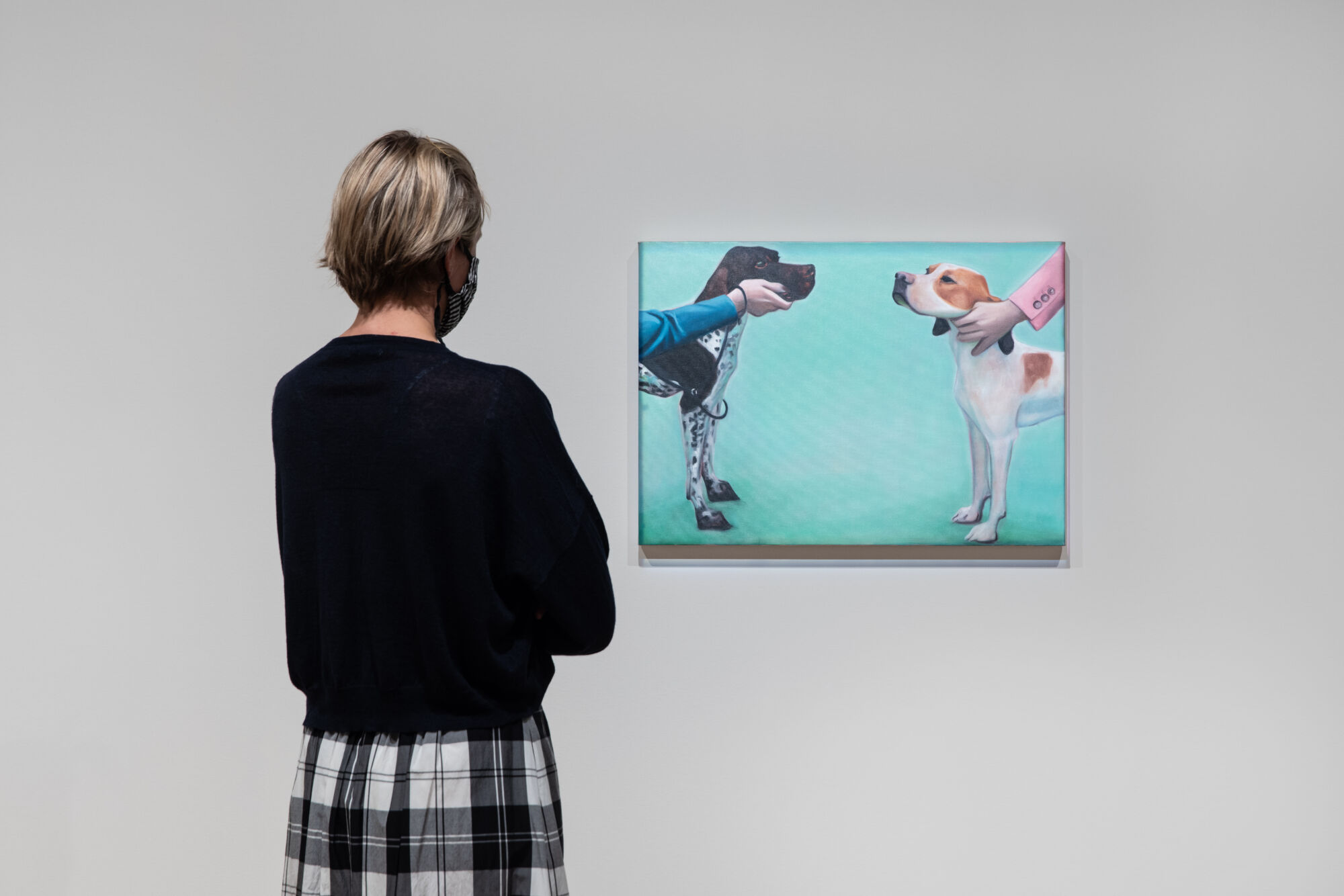 The Wick - Lydia Blakeley, Pointers, 2019, in Mixing It Up Painting Today at Hayward Gallery, 2021. © Lydia Blakeley 2021. Courtesy of Hayward Gallery. Photo Rob Harris