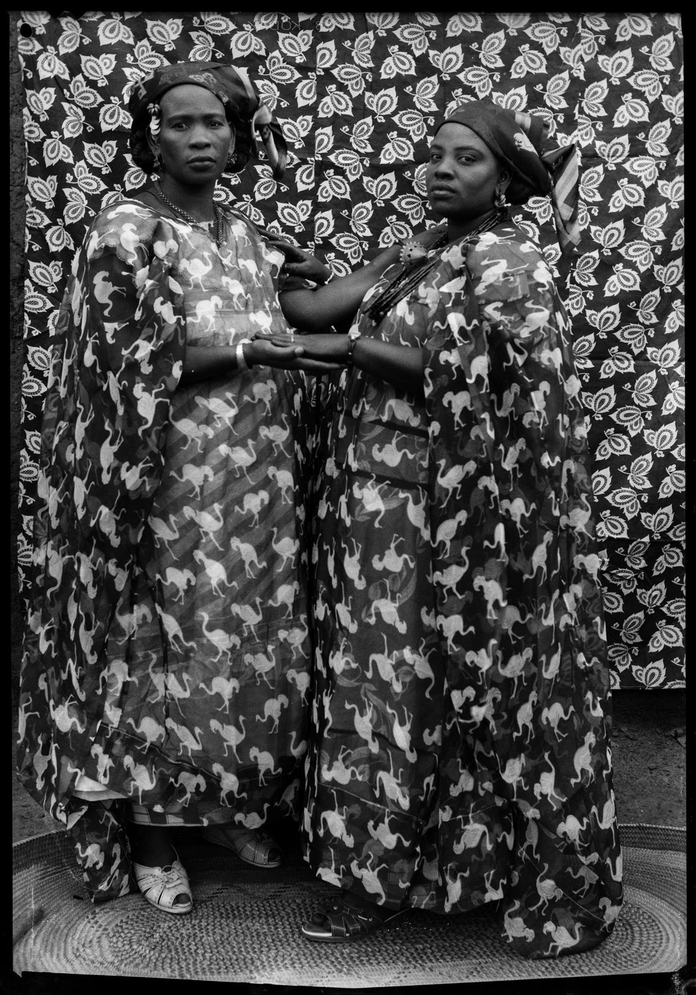 The Wick Culture - Seydou Keïta, Sans titre/Untitled (01096-MA.KE.158), 1956-1959, Posthumous gelatin black and white silver print on cartoline paper 280g back-mounted on aluminium 1mm (large format), Framed: 179 x 139 x 4.7 cm, Edition of 5 + 2 AP. Courtesy of CAAC – The Pigozzi Collection and Galerie Nathalie Obadia. © Seydou Keïta/SKPEAC.