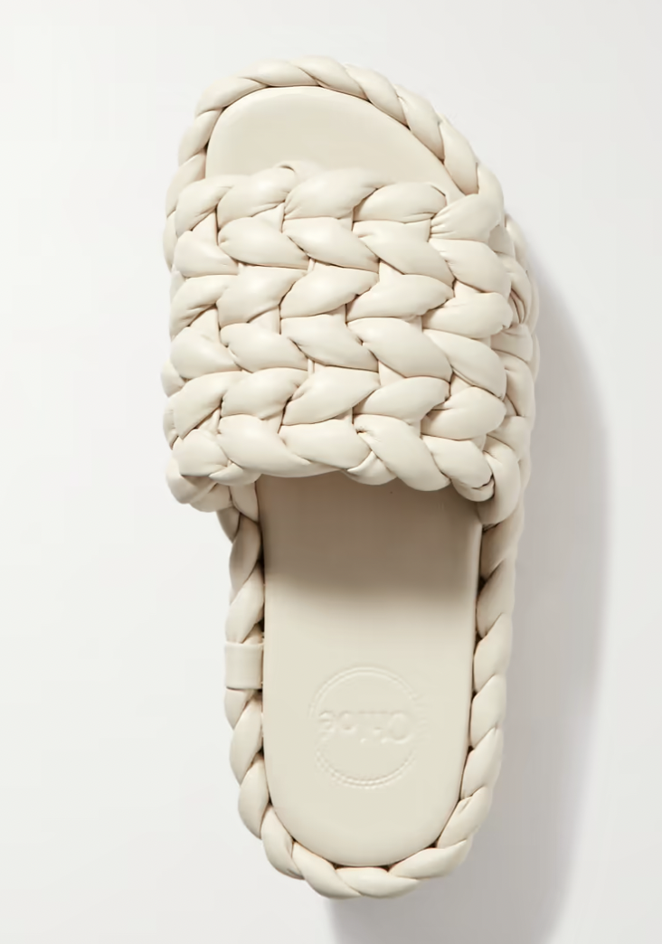 The Wick - CHLOÉ
Wavy woven leather slides