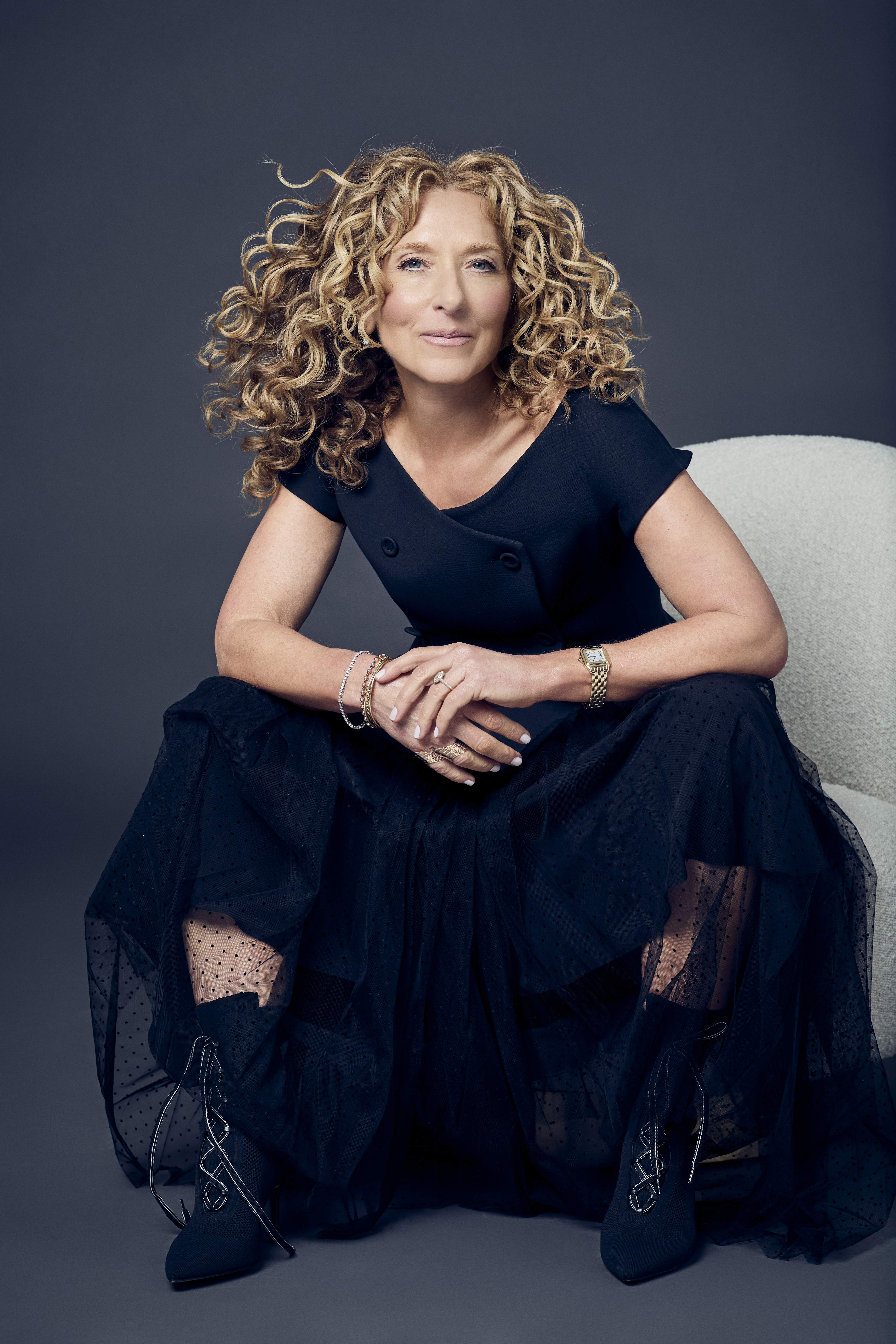 Interview Award-winning designer Kelly Hoppen￼ : The Wick Culture