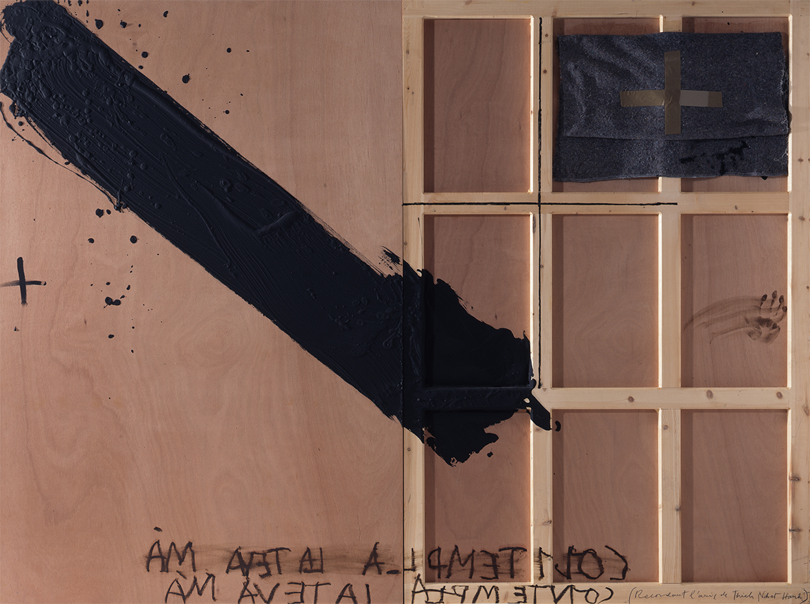 The Wick - Antoni Tàpies
Recordant, 1999
Paint and assemblage on wood