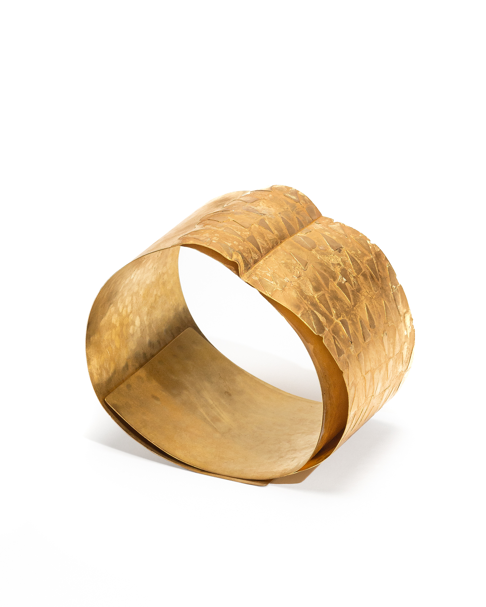 The Wick - Marzee-E11-Stefano-Marchetti-gold-bracelet_MHH2039