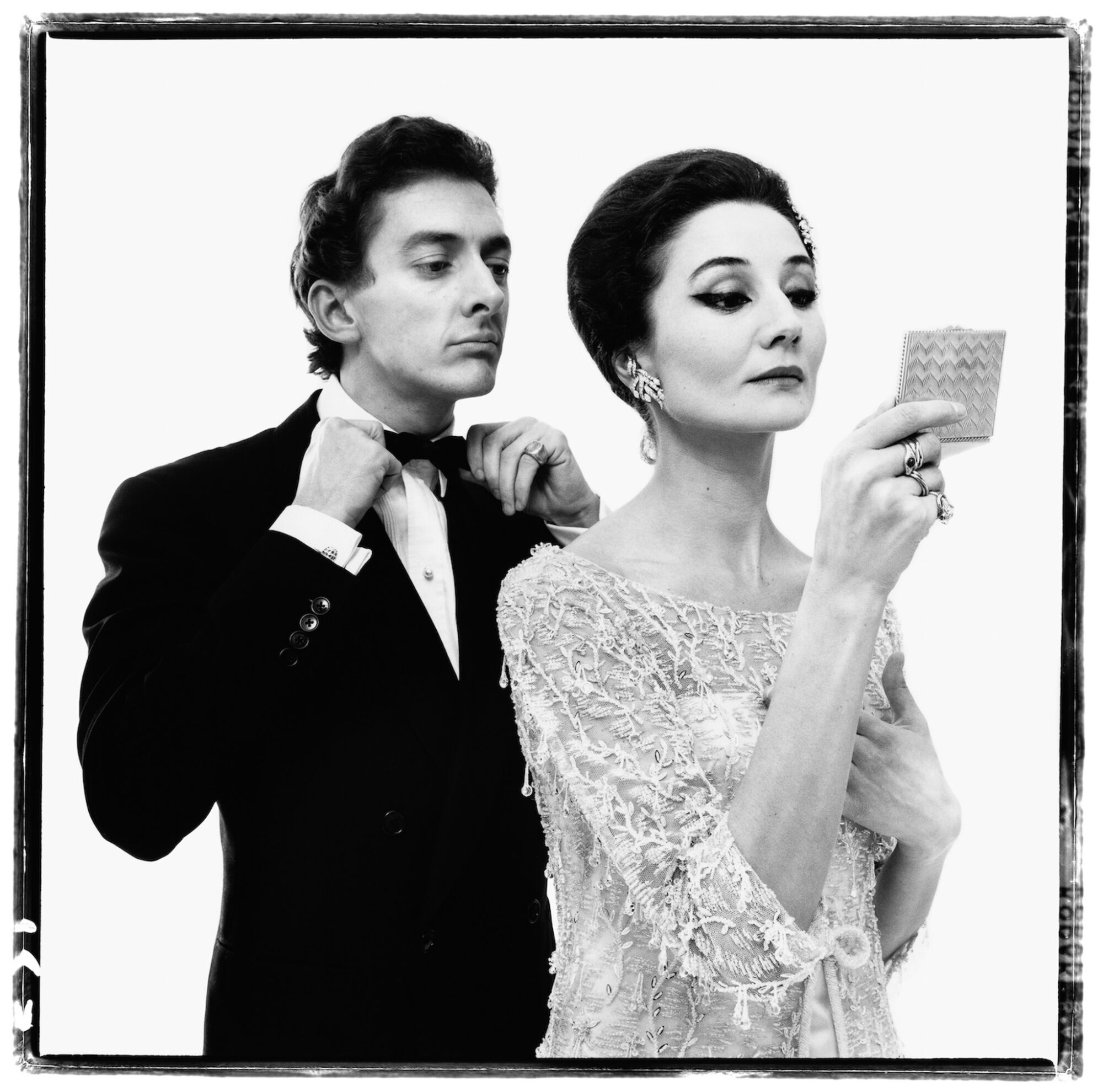 The Wick - Vicomtesse Jacqueline de Ribes and Raymundo de Larrain, New York, Flatbed scan of 105.53.
Scanned for the 2022 Avedon Centennial Exhibition