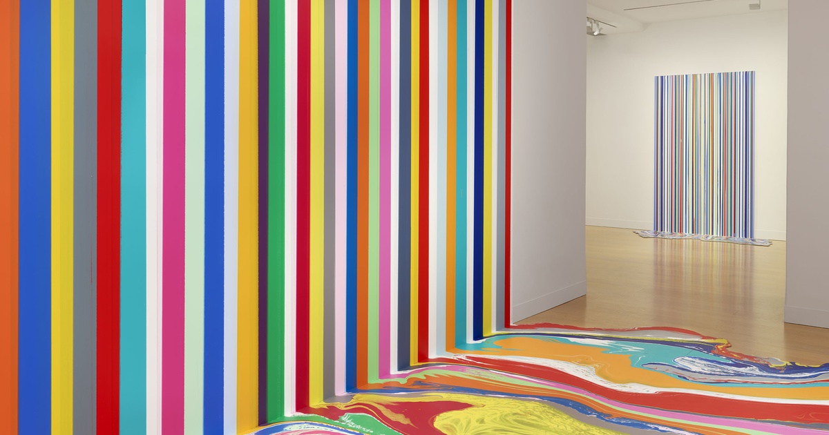 The Wick Culture - Exhibition view: Ian Davenport, Colourscapes, Waddington Custot, London (20 September–8 November 2018). Courtesy Waddington Custot. 