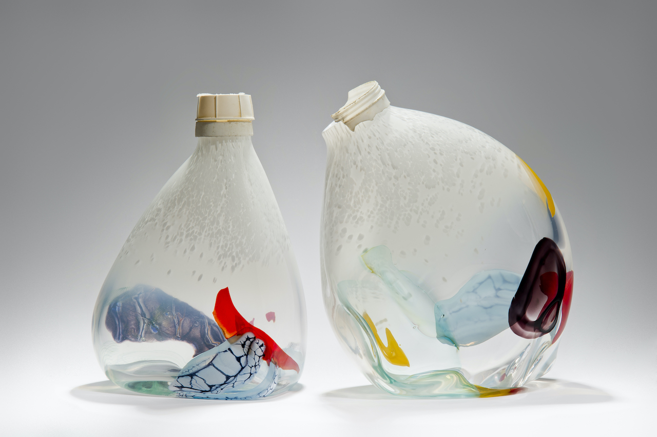 The Wick Culture - Louis Thompson & Sophie Thomas, Broken Ocean, 2022, glass & ocean debris. © The Artists. Courtesy of Vessel Gallery. Image by Ester Segarra.