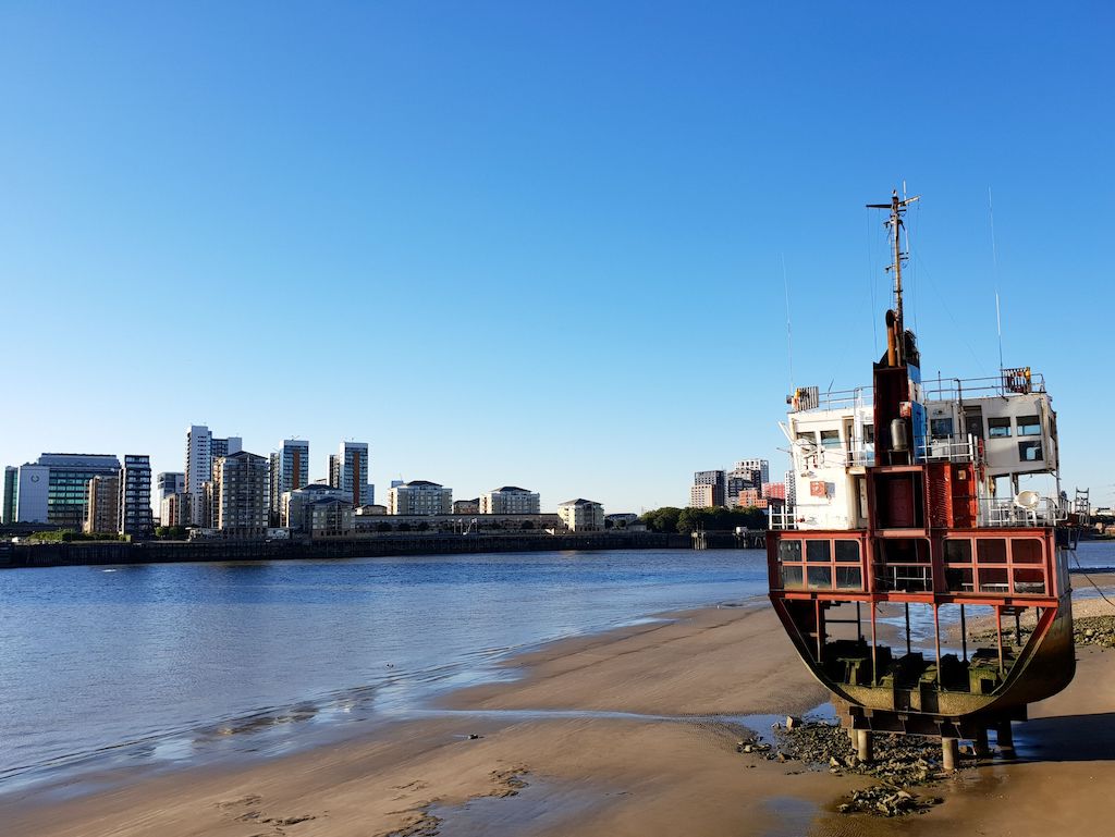 The Wick Culture - The Line London 
Greenwich Peninsula Richard Wilson A Slice of Reality
Credit Matt Cuzner
