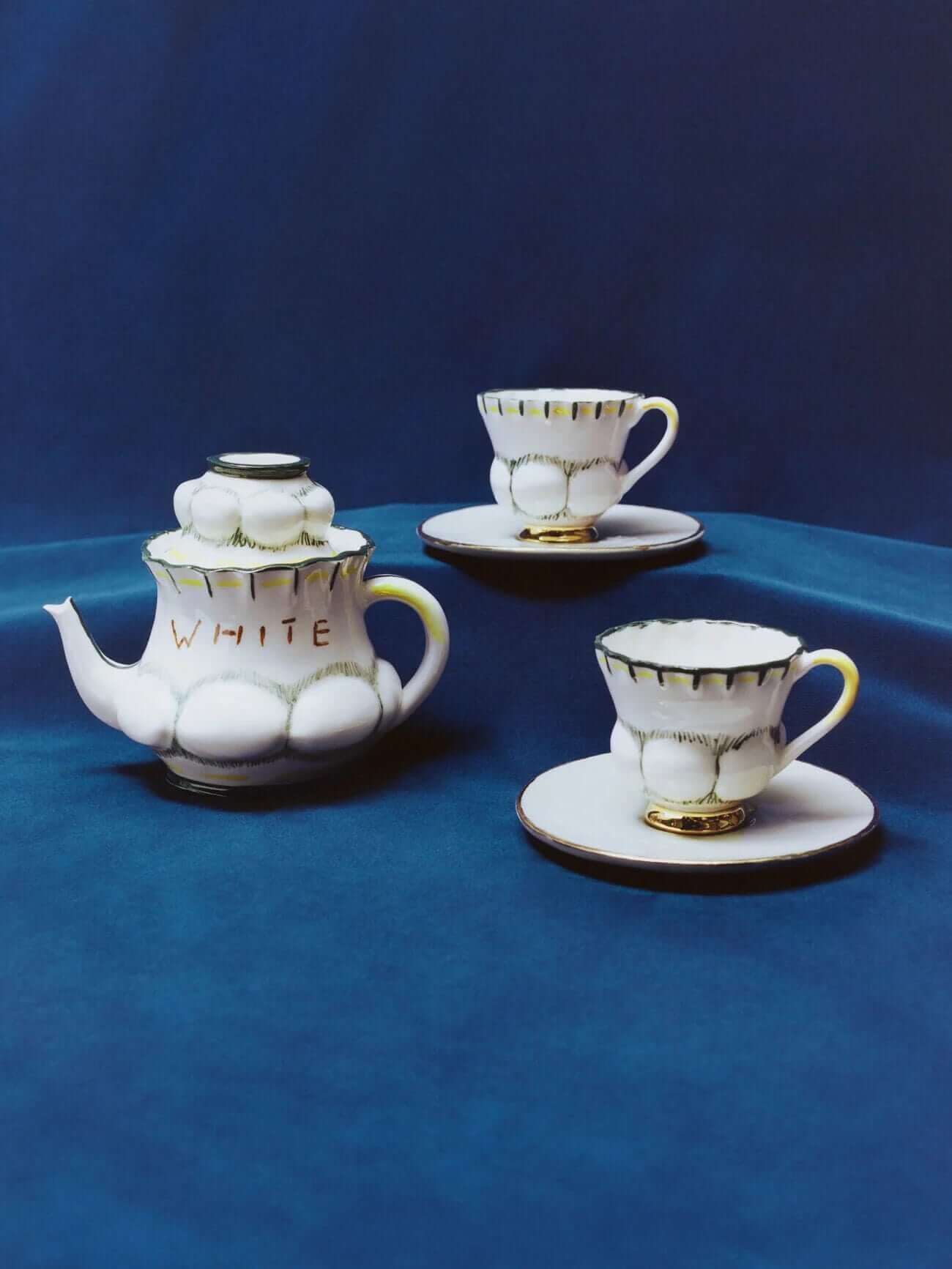 The Wick Culture - Rose Wylie Teapot for Loewe 