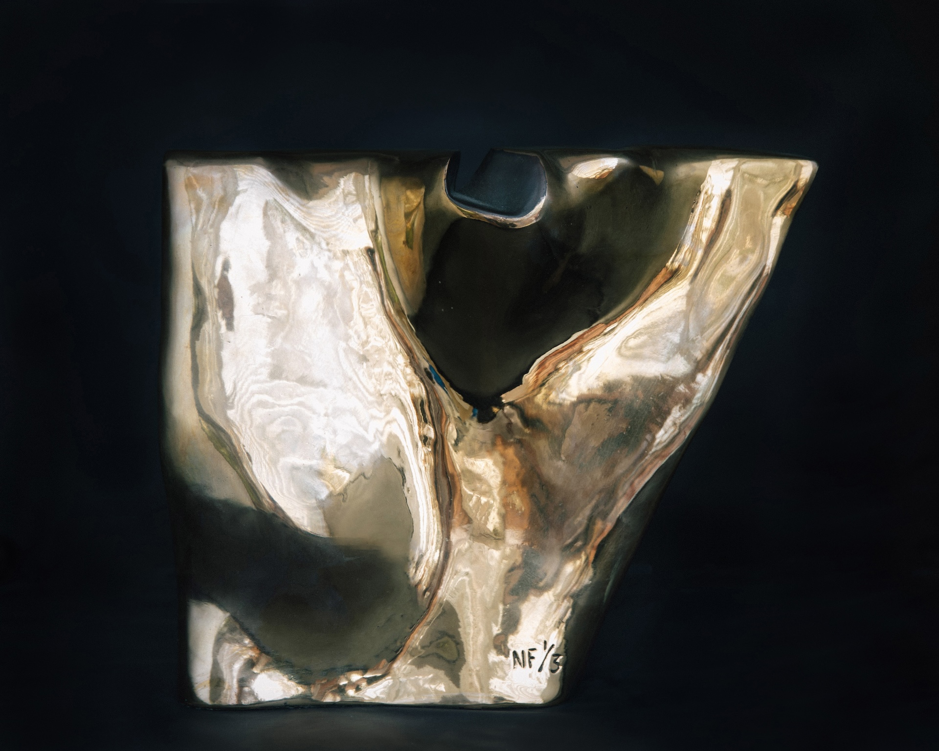 The Wick Culture - Nicole Farhi, Pile Ou Face, Bronze, Dark patina one side, Highly polished other side, Edition 1_3