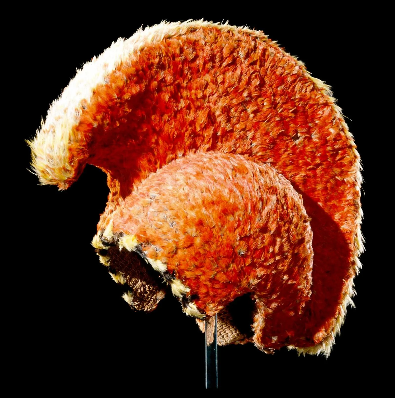 The Wick Culture - Mahiole hulu manu (feathered helmet), Hawai'i, possibly late 1700s. Credit: British Museum