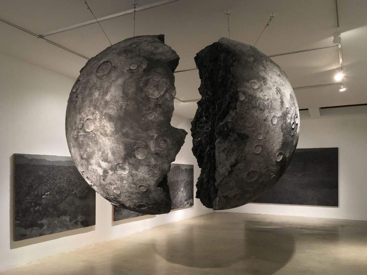 The Wick Culture - When The Moon Split, 2017. Courtesy of Saad Qureshi
