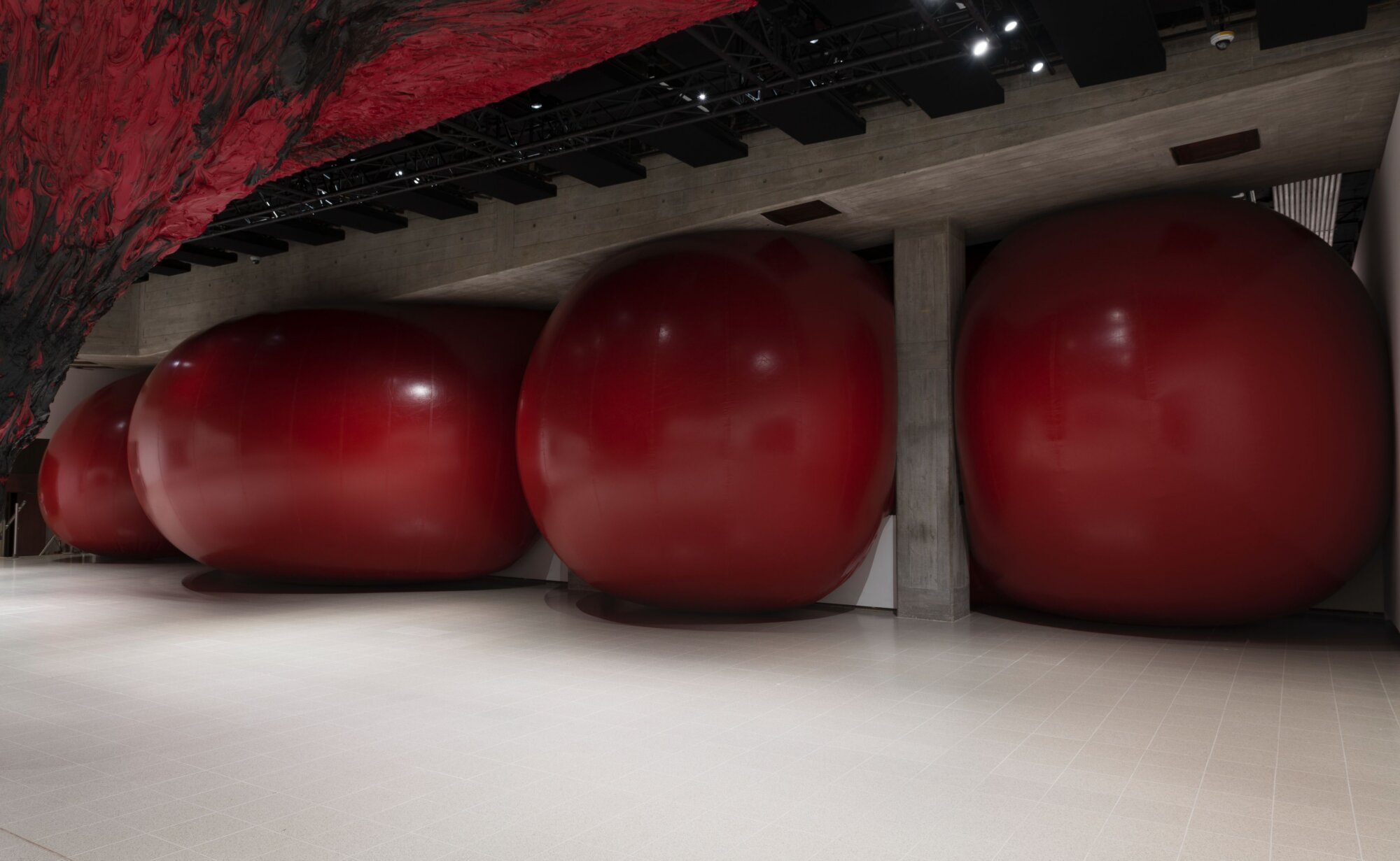 The Wick Culture - Installation view of Anish Kapoor, All of Nothing
(2026). Photo: Dave Morgan. Courtesy of the
Hayward Gallery and the artist. © Anish Kapoor.
All rights reserved, DACS, 2026.
