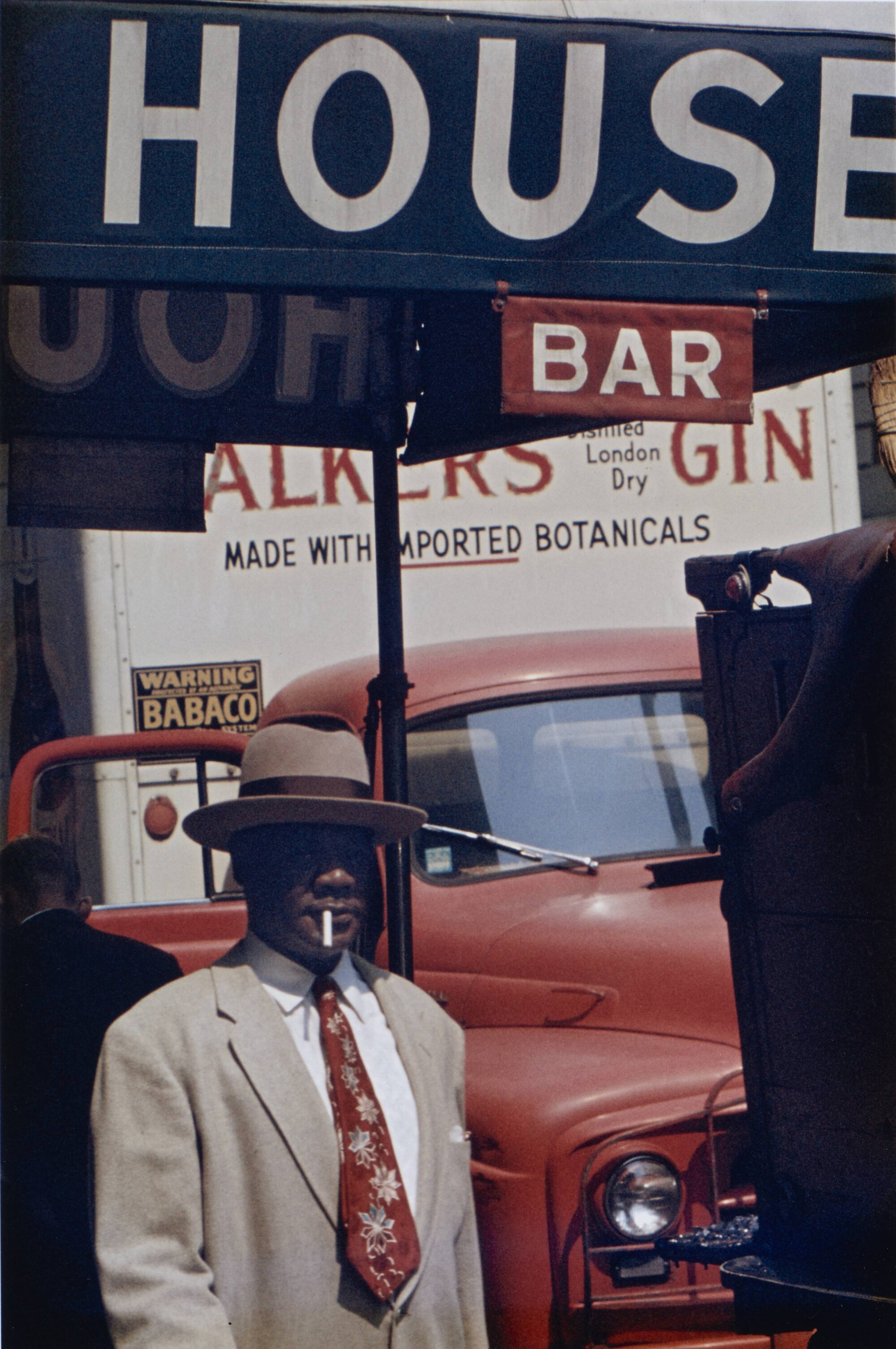 The Wick Culture - Saul Leiter, Harlem, 1960. Chromogenic print.