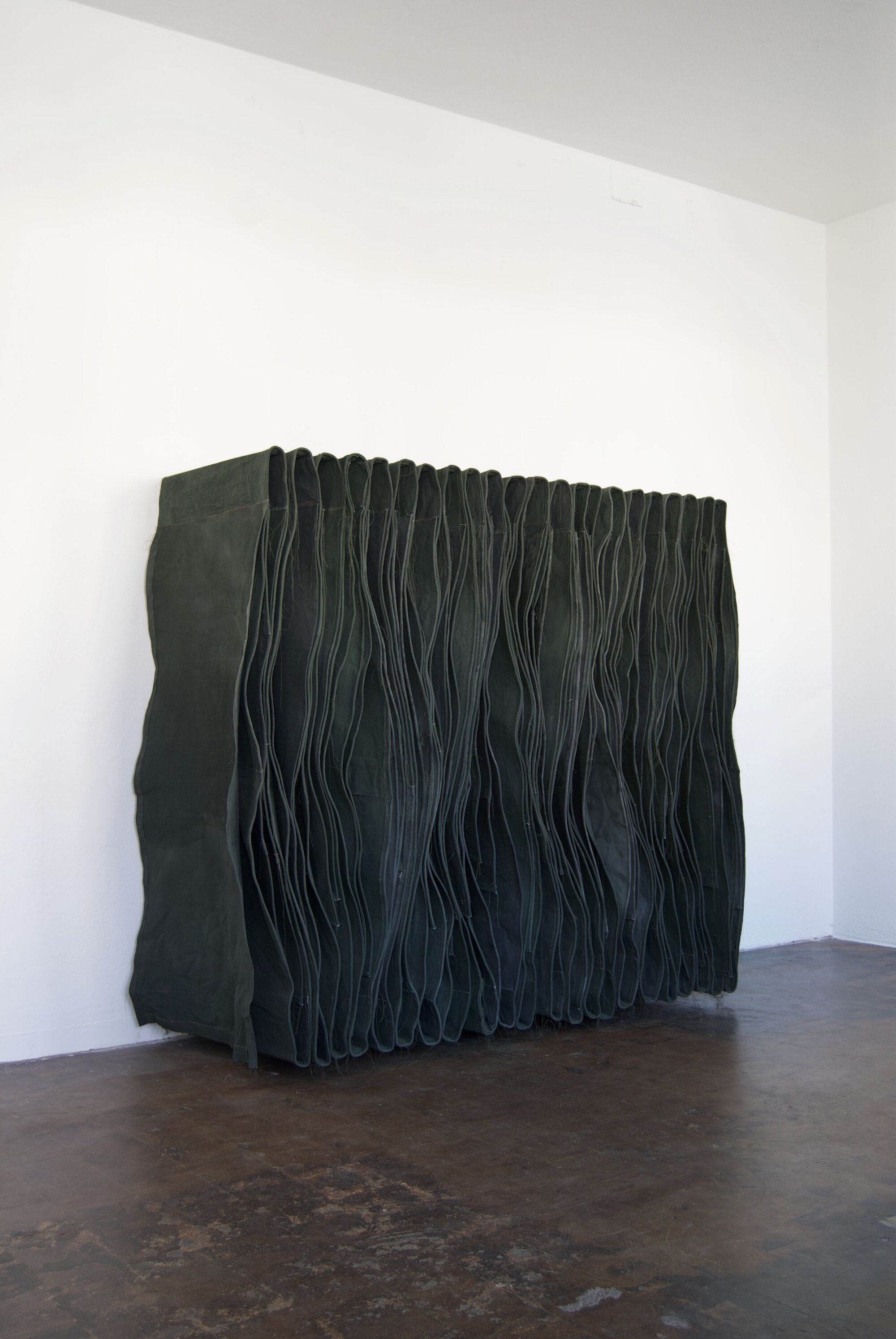 The Wick Culture - Simon Callery, Wallspine (Leaf), 2015