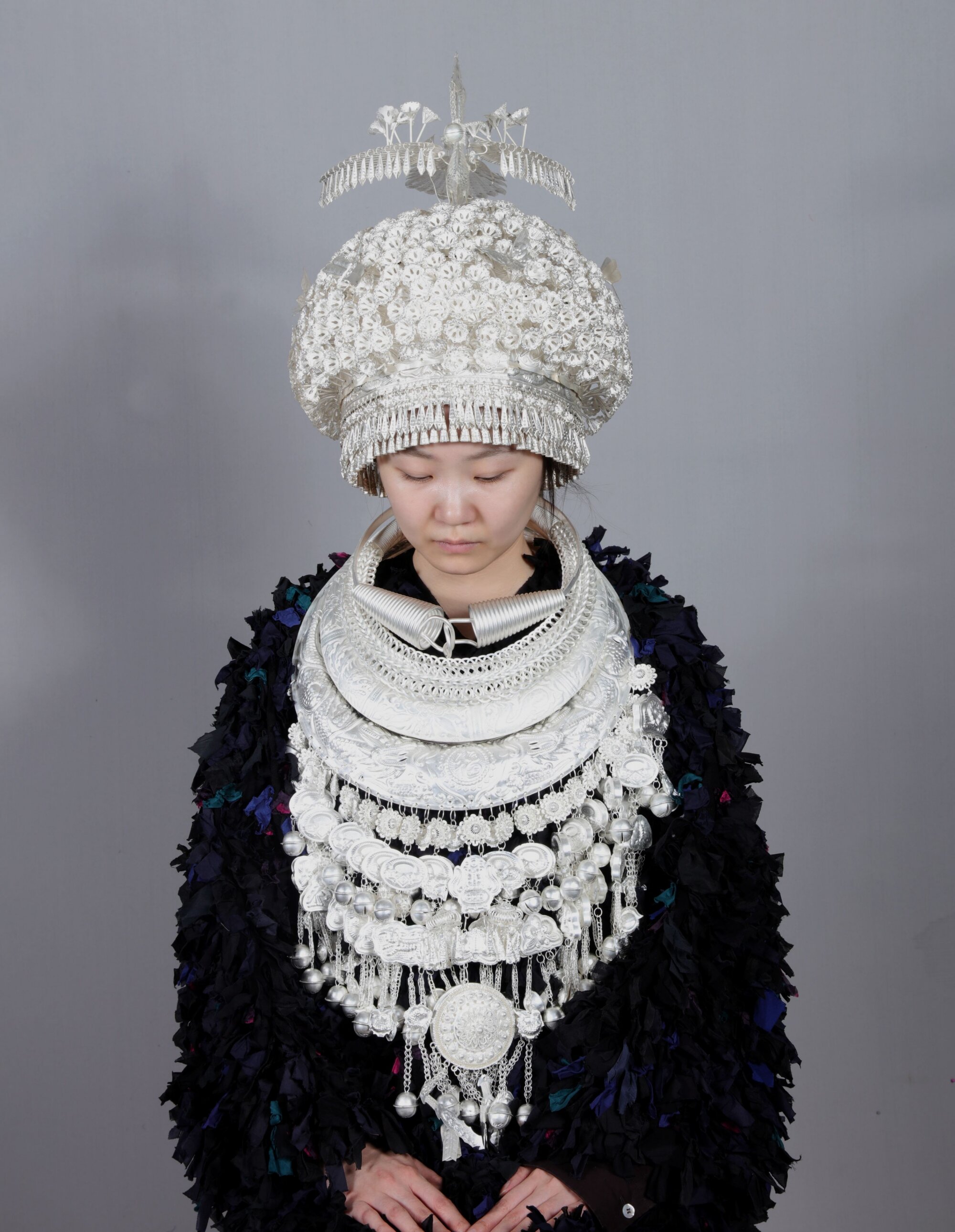 The Wick Culture - 何燕儿 He Yan‘er-Silver Floral Headdress and Silver Bird Ornaments & Silver Neck Ring